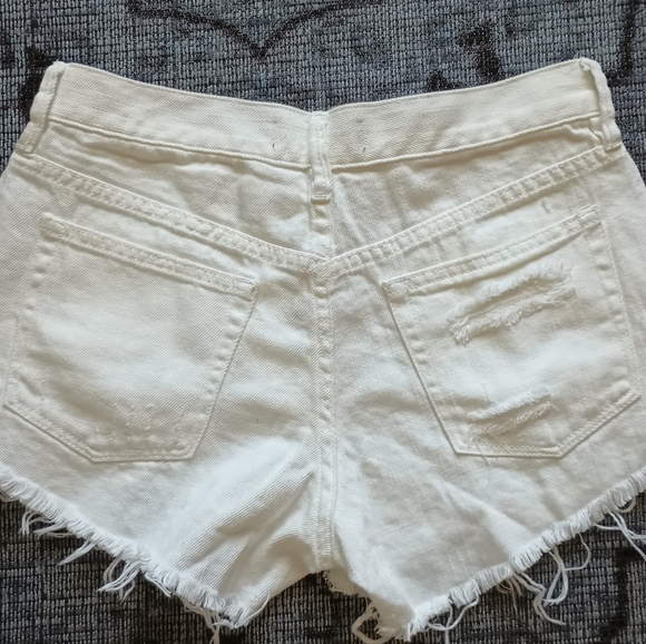 Free People - Picture 2 of 6